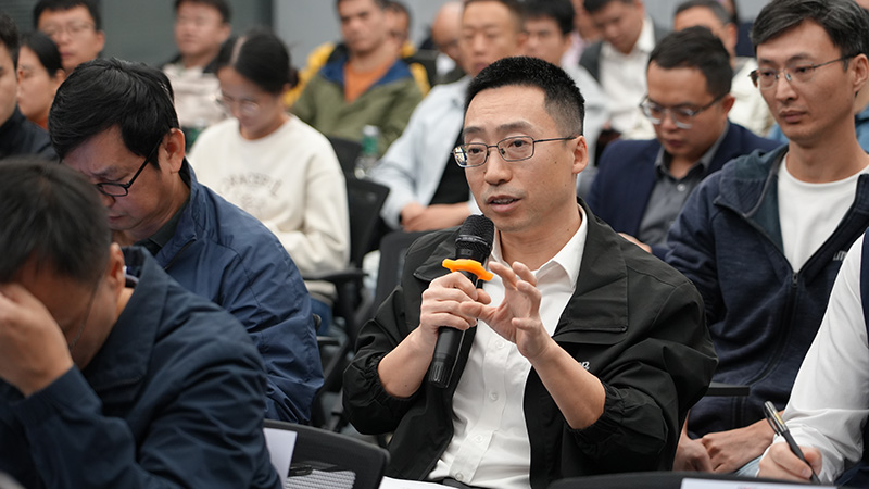 1764906006765406.jpg 专家委员会-提问(1).jpg